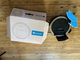 Ruscenic vacuum robot