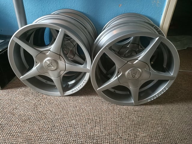 set of 4 15" alloys
