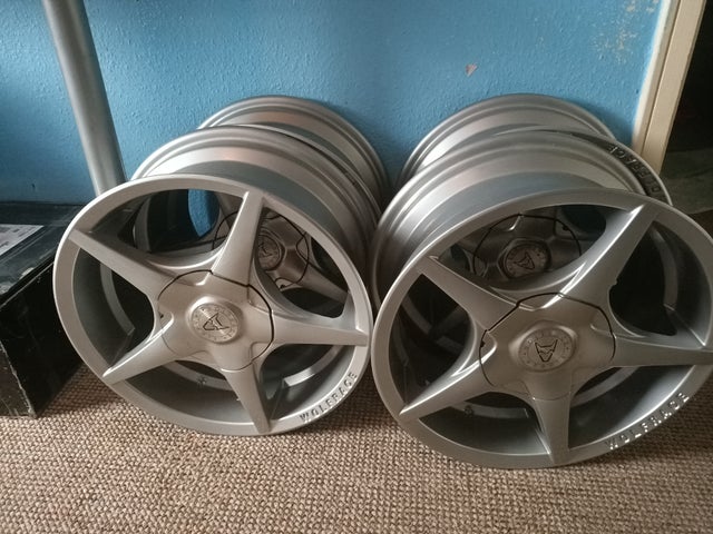 set of 4 15" alloys