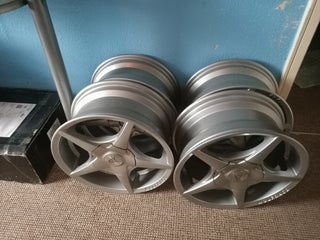 set of 4 15" alloys