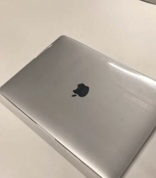 Mac book air NEW