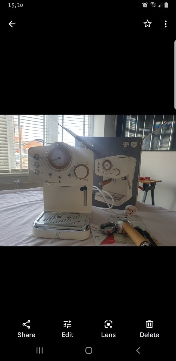 Swan Retro Pump Expresso SK22110WHTN