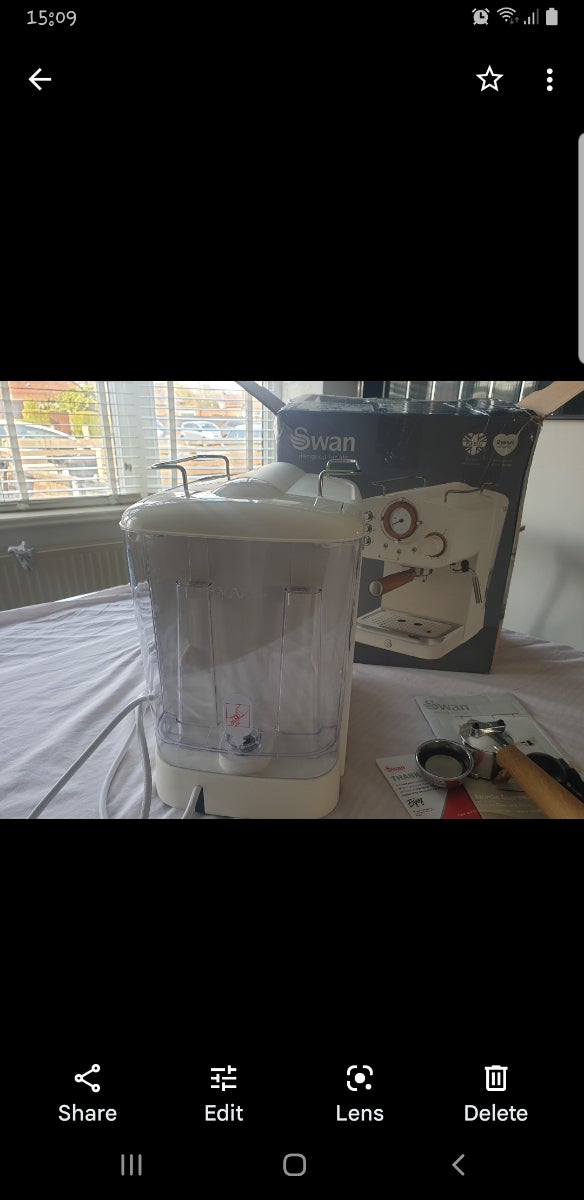 Swan Retro Pump Expresso SK22110WHTN