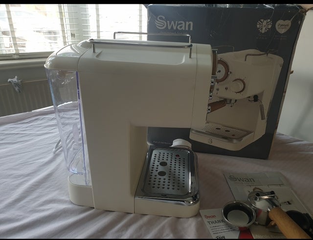 Swan Retro Pump Expresso SK22110WHTN