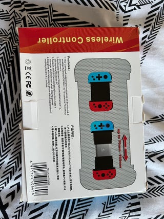 Wireless controller for phone