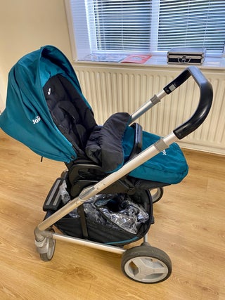 Joie pushchair with newborn attachment
