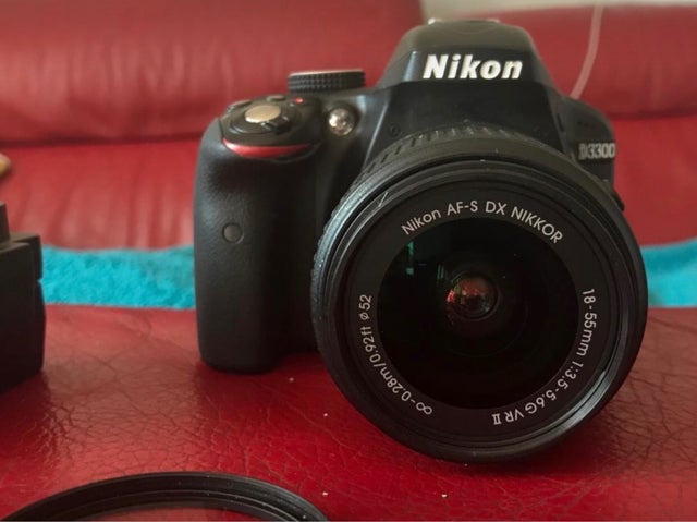 NIKON D3300 + AF-S 18-55mm DX VR II lens