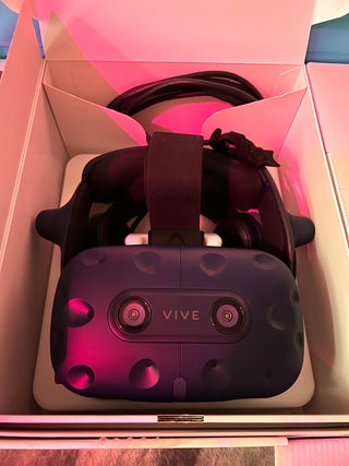 HTC VIVE PRO FULL KIT
