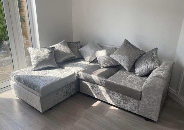 🌟🌟Brand new dylon sofa Available In Different co