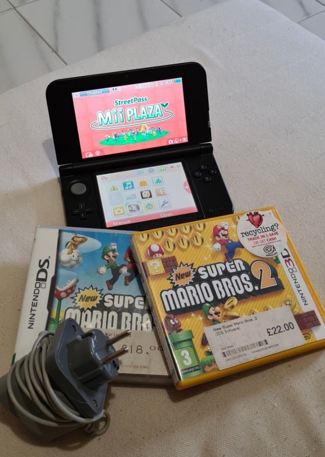 Nintendo 3DS XL