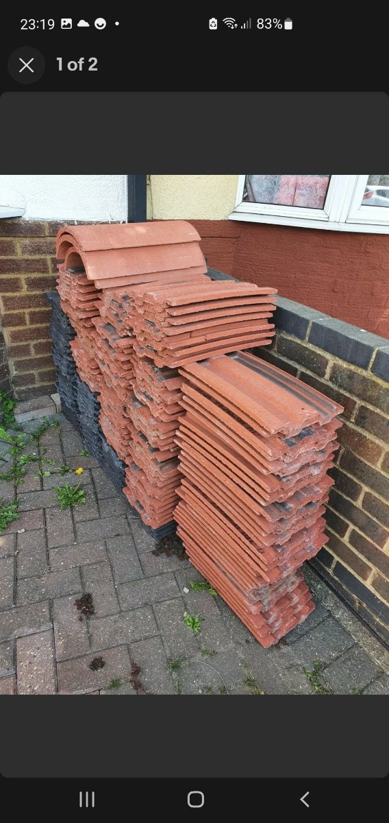 Roof tiles