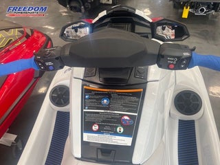 2022 Yamaha VX DELUXE W/AUDIO- WHITE/