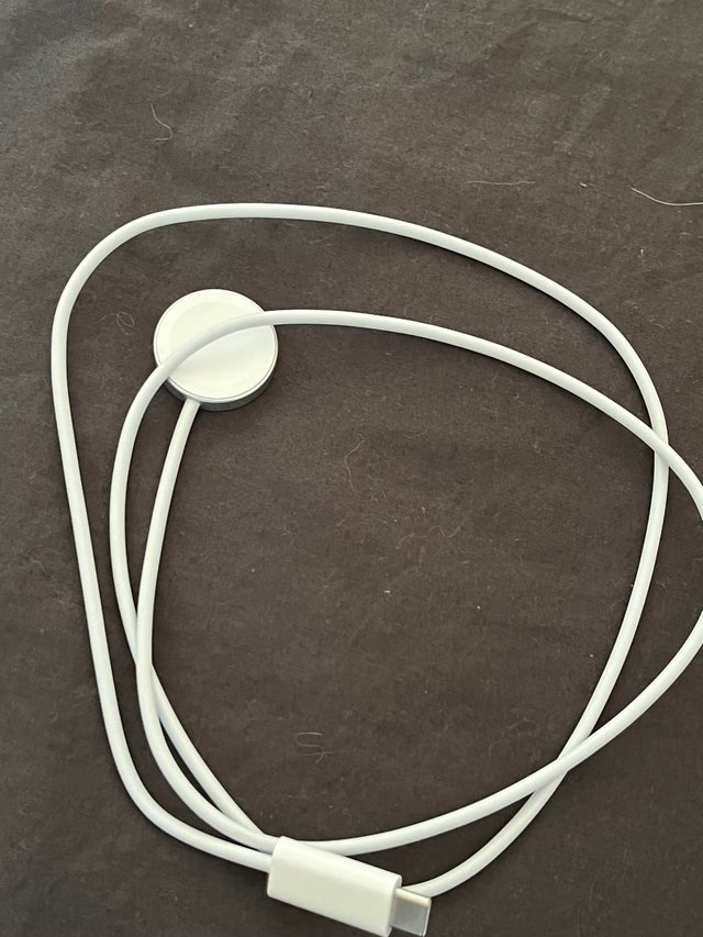 Apple watch series 7 GPS + Cellular