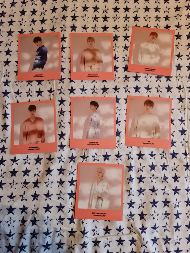 MONSTA X "MON-DAY" SEASONS GREETINGS 2019