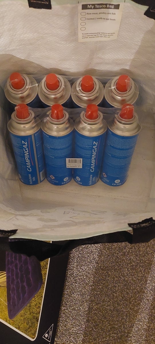 4 man tent brand new cooker double air bed and bra