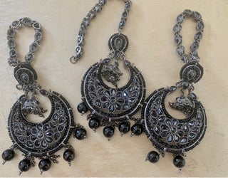 Indian jewellery set