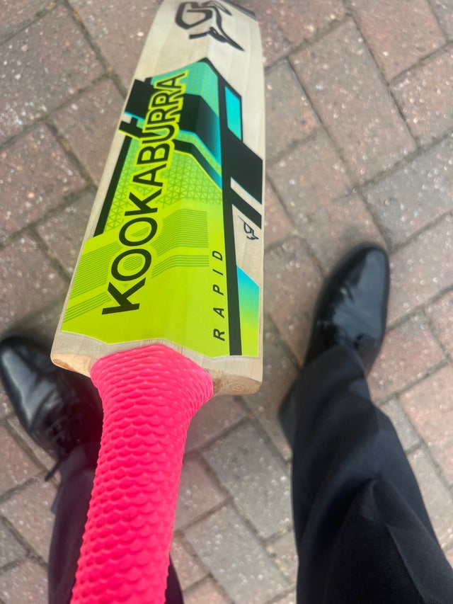 Kookaburra Cricket Bat