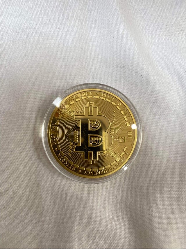 24k Gold Plated Bitcoin in Luxurious Box