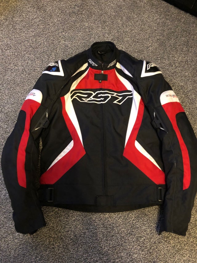 RST jacket