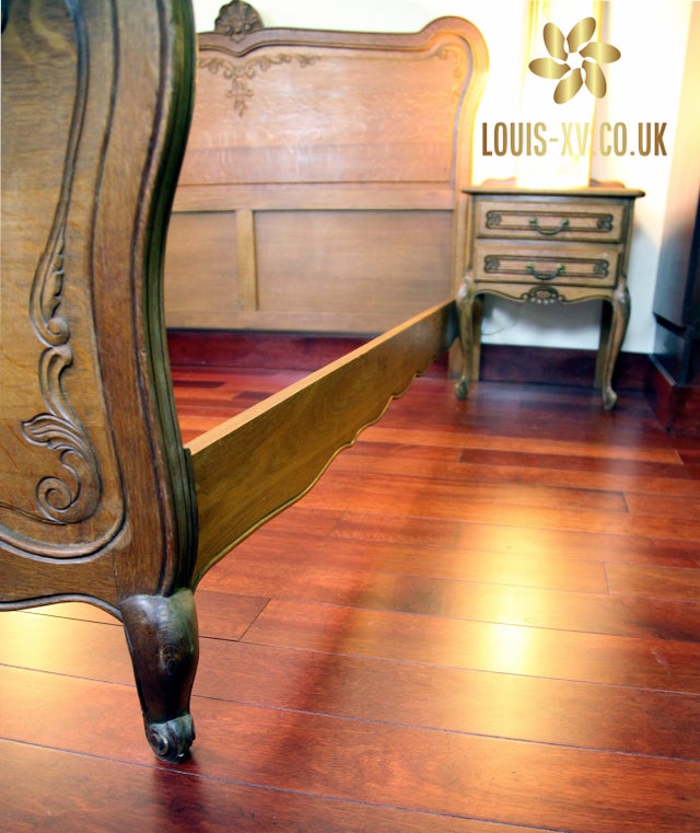 BEAUTIFUL LOUIS XV ANTIQUE FRENCH KING BED
