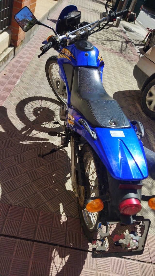 moto esproren cbr125 ano 2010