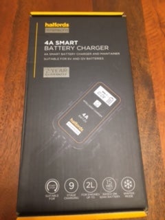I am selling a 4A Smart car battery charger