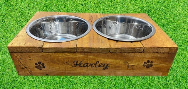 Personalised handmade pet feeding stations