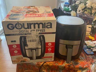 Gourmia 5.6L digital air fryer