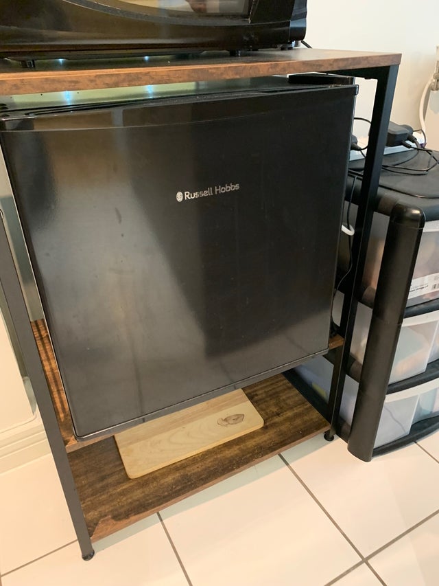 Russell Hobbs Table Top Freezer